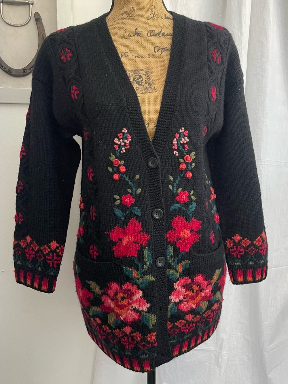 LAURA ASHLEY Vintage Cottagecore Floral V-neck Wool Cardigan Sweater Size L